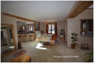  Maison  vendre 10 pices 