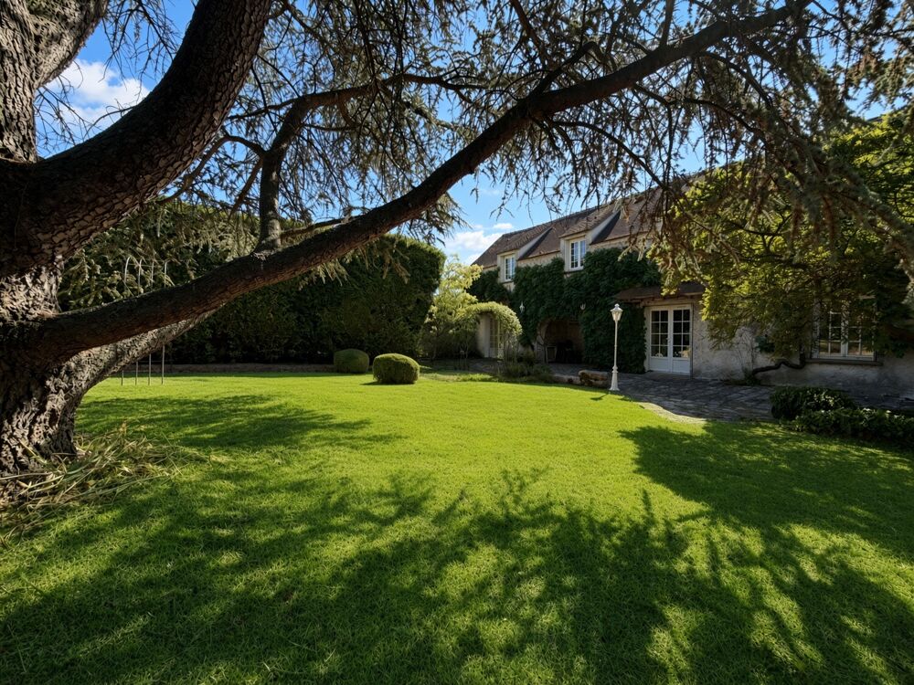 à vendre  Maison Saint-Germain-sur-École (77930)