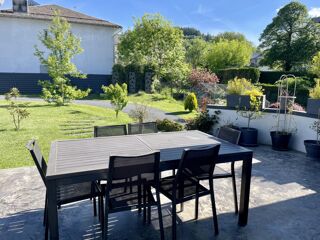  Maison  vendre 9 pices 144 m