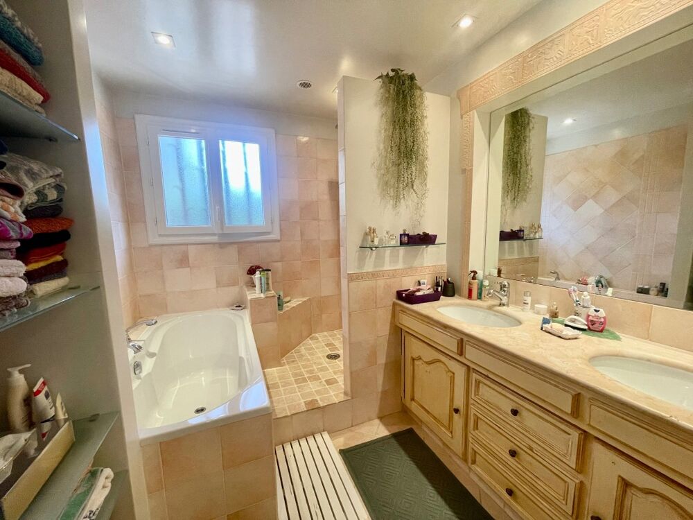 à vendre  Maison Taillades (84300)