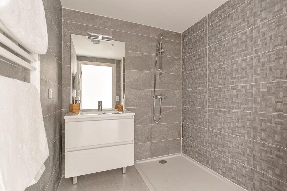 � vendre  Appartement Antibes (06600)