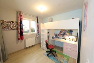  Maison � vendre 4 pi�ces 553 m�