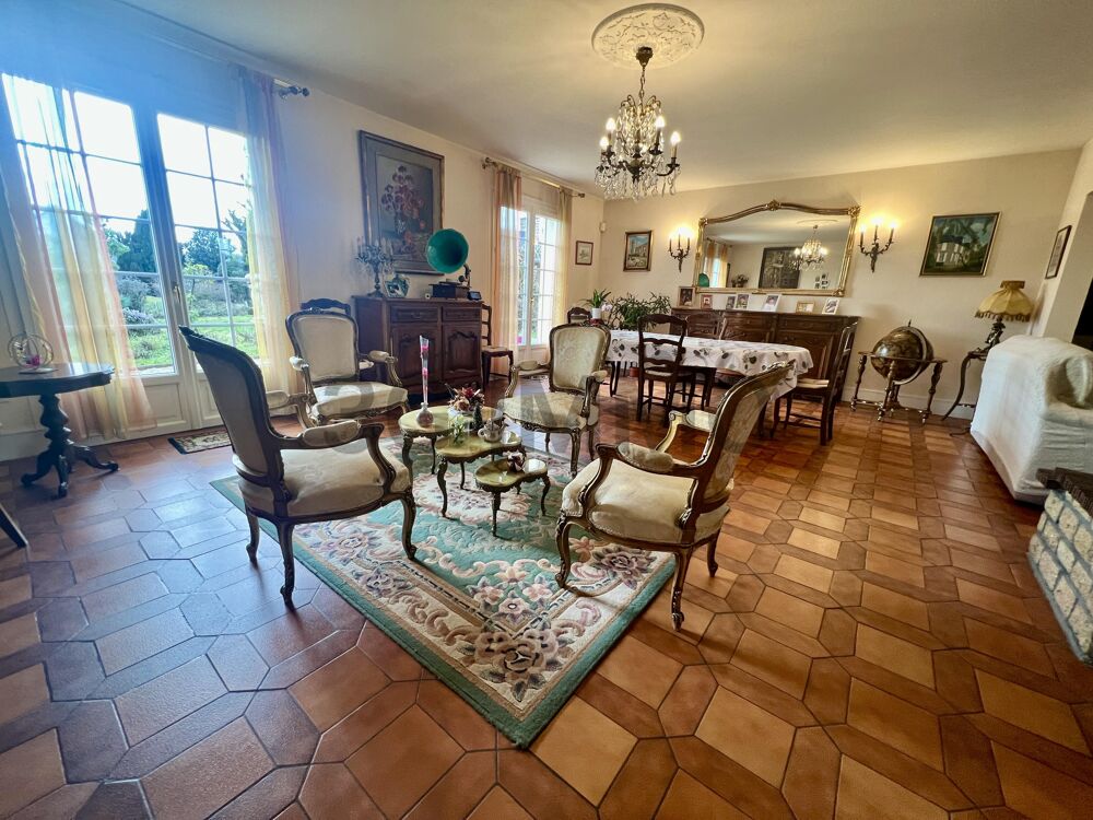 Maison bourgeoise 7 pièces