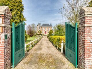  Maison � vendre 10 pi�ces 223 m�