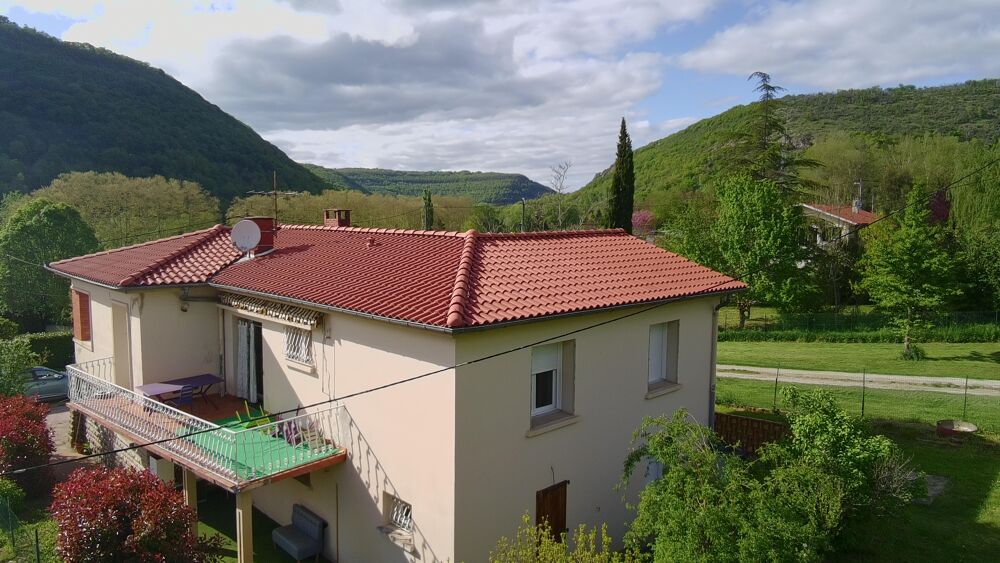 Maison 160 m² · à Saint-Antonin-Noble-Val · 160 m² · 339 600 €