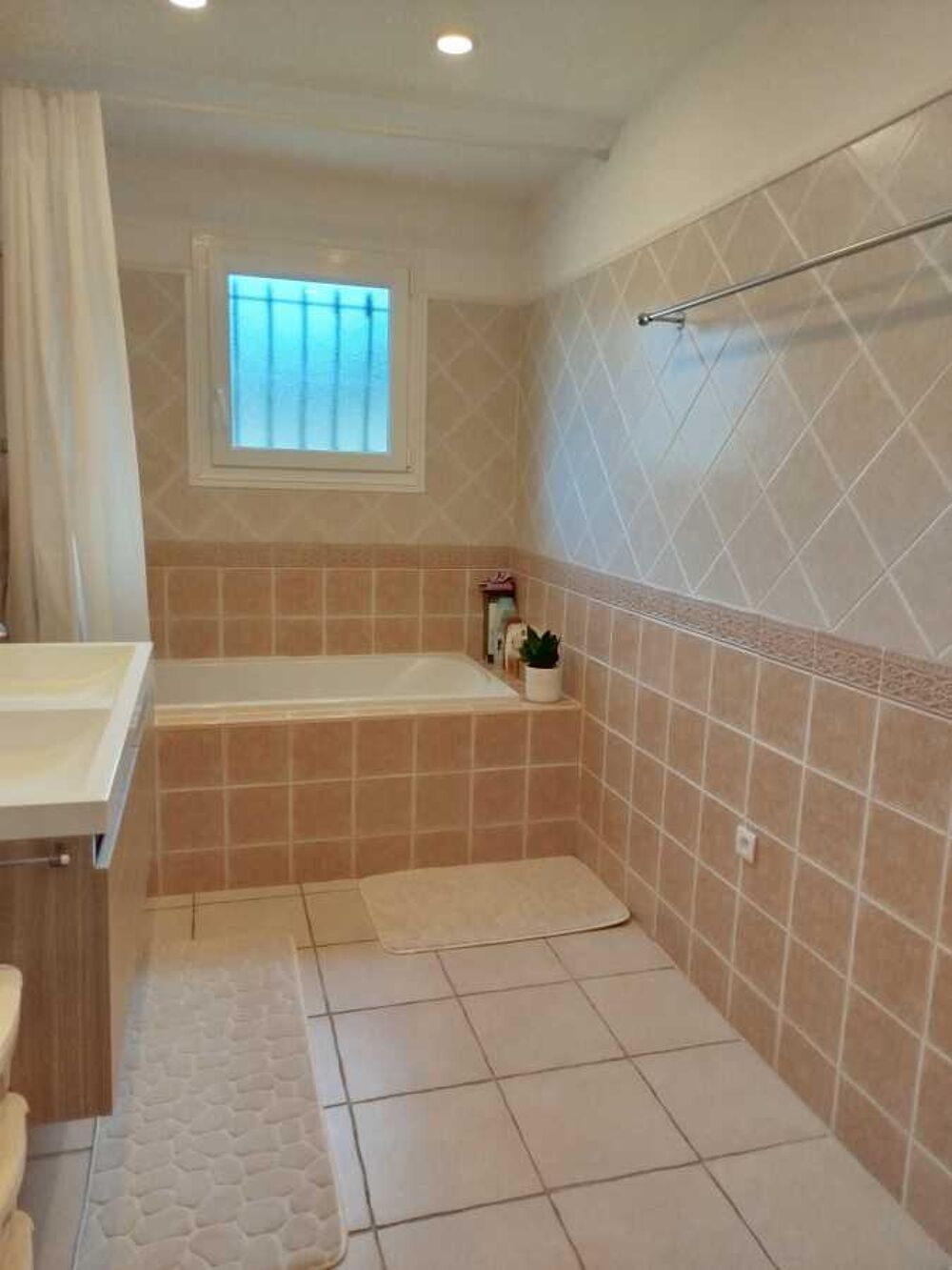 � vendre  Maison Saint-Nazaire-de-Ladarez (34490)