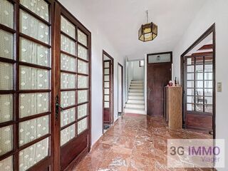  Maison � vendre 10 pi�ces 228 m� Porto-vecchio
