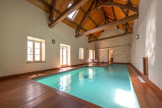  Maison  vendre 8 pices 289 m