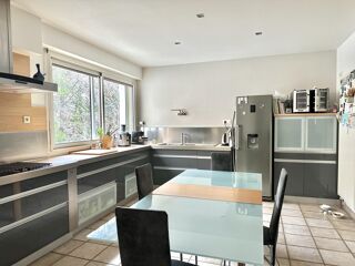  Maison � vendre 10 pi�ces 365 m�