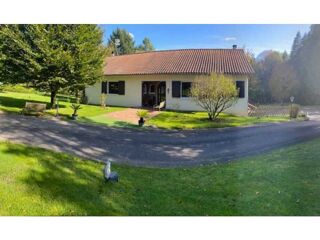  Maison  vendre 9 pices 176 m