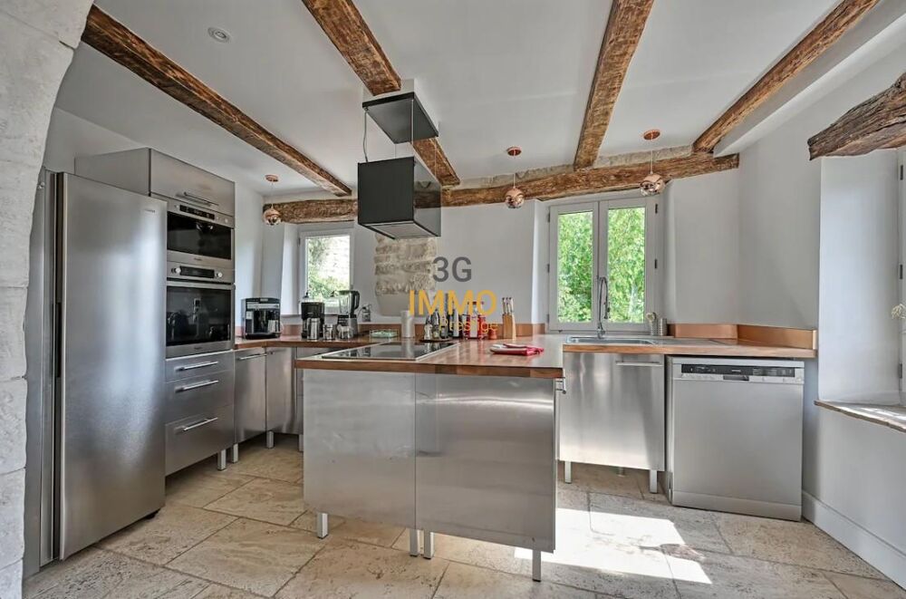 � vendre  Maison Uz�s (30700)