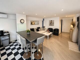  Immeuble à vendre 4 pièces 93 m² Valras-plage