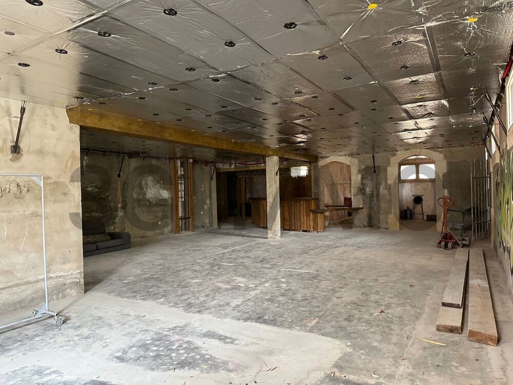 Vente Maison Maison avec dépendance 7 pièces Laudun-l'ardoise