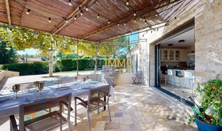  Maison à vendre 9 pièces 332 m²
