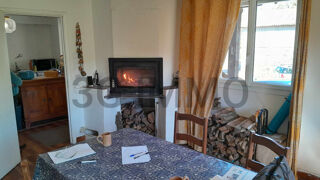  Maison  vendre 9 pices 186 m Murat-sur-vbre