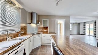  Maison  vendre 5 pices 123 m