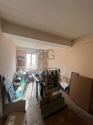  Immeuble � vendre 5 pi�ces 102 m�