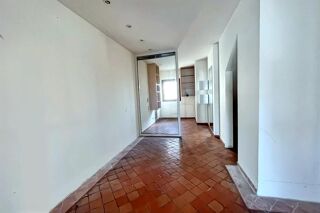  Immeuble à vendre 310 m²
