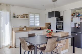  Maison à vendre 4 pièces 77 m²