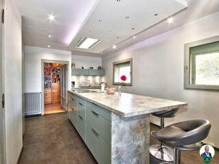  Maison � vendre 15 + pi�ces 491 m�