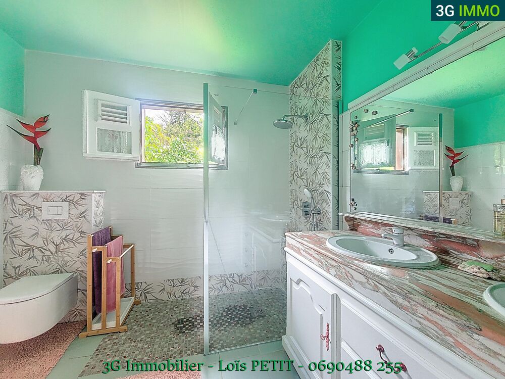 � vendre  Maison Saint-Claude (97120)