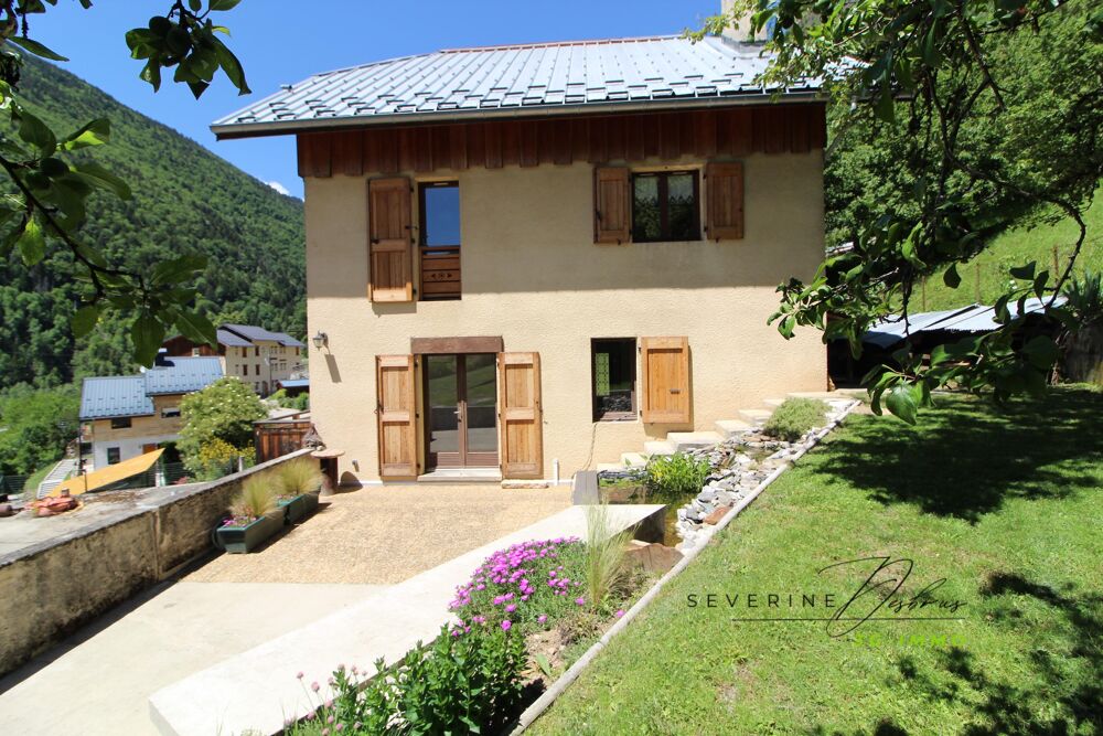 Maison traditionnelle 8 pièces