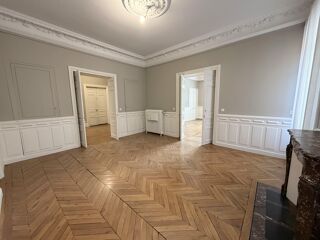 Appartement à vendre 7 pièces 200 m² Clermont-ferrand