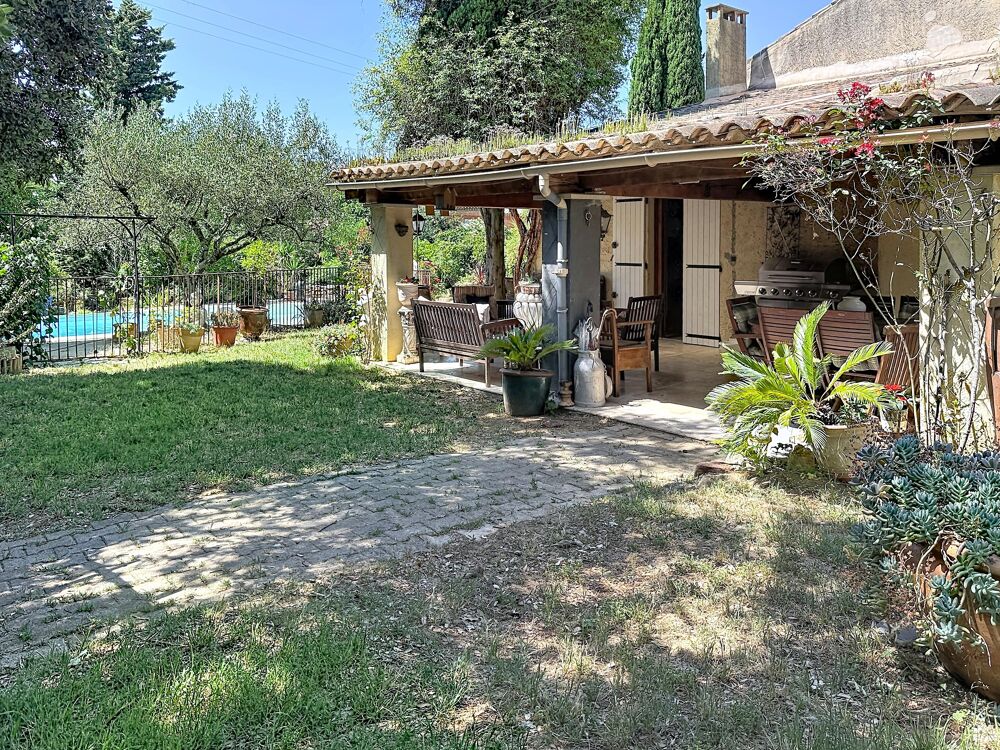 Vente Maison Maison avec dépendance 6 pièces Cavillargues