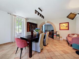  Maison à vendre 6 pièces 268 m²