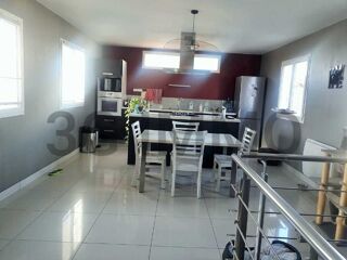  Maison � vendre 7 pi�ces 220 m�