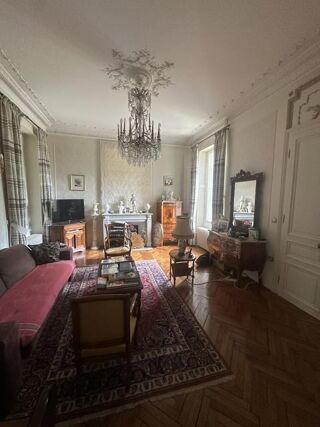  Maison à vendre 15 + pièces 400 m²