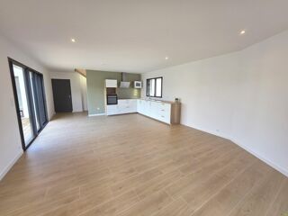  Maison  vendre 4 pices 121 m
