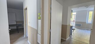  Immeuble à vendre 6 pièces 196 m²
