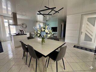  Maison à vendre 5 pièces 162 m²