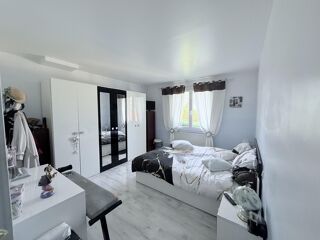  Maison  vendre 7 pices 182 m