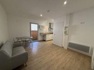  Immeuble à vendre 5 pièces 130 m²