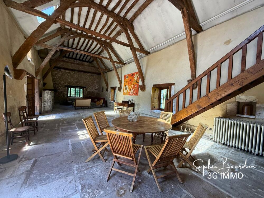 Propriété 13 pièces