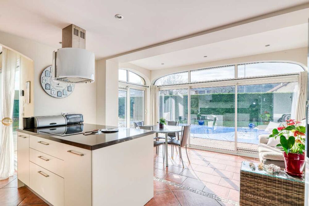  vendre  Maison Saint-Bonnet-de-Mure (69720)