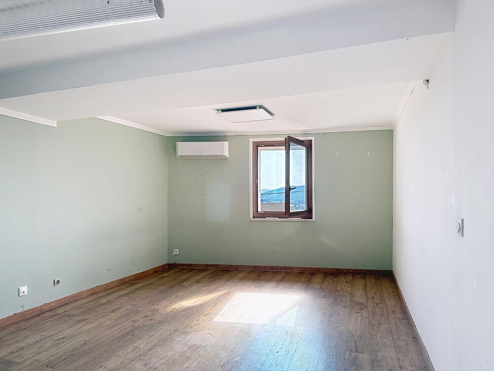Vente Maison Maison 5 pièces Cuers