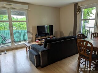  Appartement � vendre 4 pi�ces 1 m�