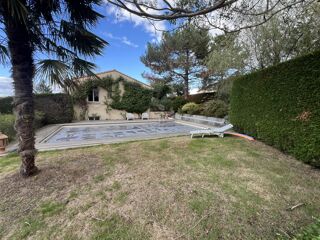  Maison à vendre 9 pièces 207 m²