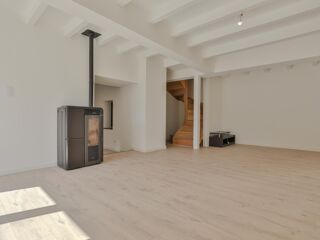  Appartement  vendre 6 pices 141 m Hauteville-sur-fier