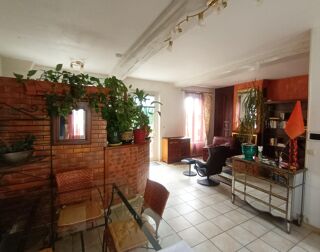  Maison  vendre 6 pices 