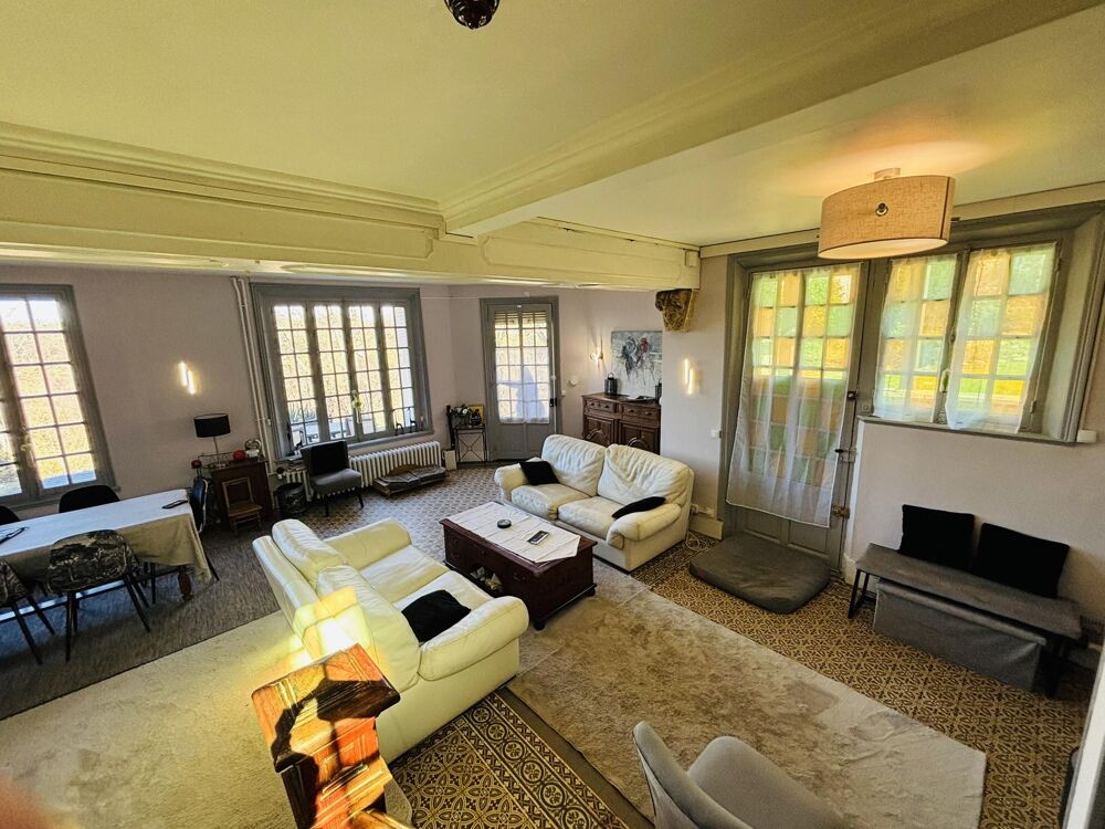 Maison bourgeoise 11 pièces