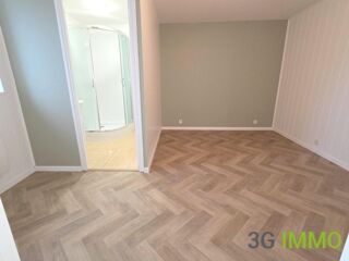  Immeuble  vendre 79 m