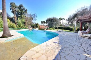 Maison à vendre 7 pièces 215 m²