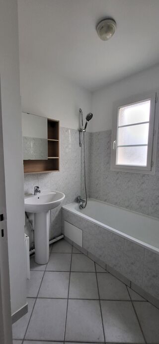  Appartement � louer 3 pi�ces 56 m�