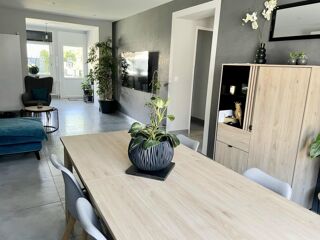  Maison  vendre 9 pices 144 m