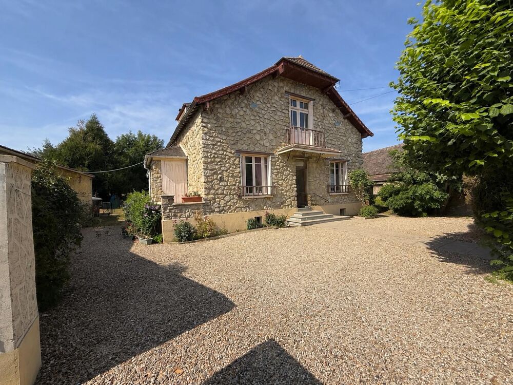 Maison 7 pièces 170 m² · à Champigny · 170 m² · 249 000 €
