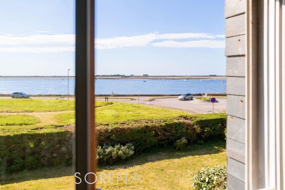 Maison 10 pièces 220 m² · à Port-Louis · 220 m² · 1 143 000 €